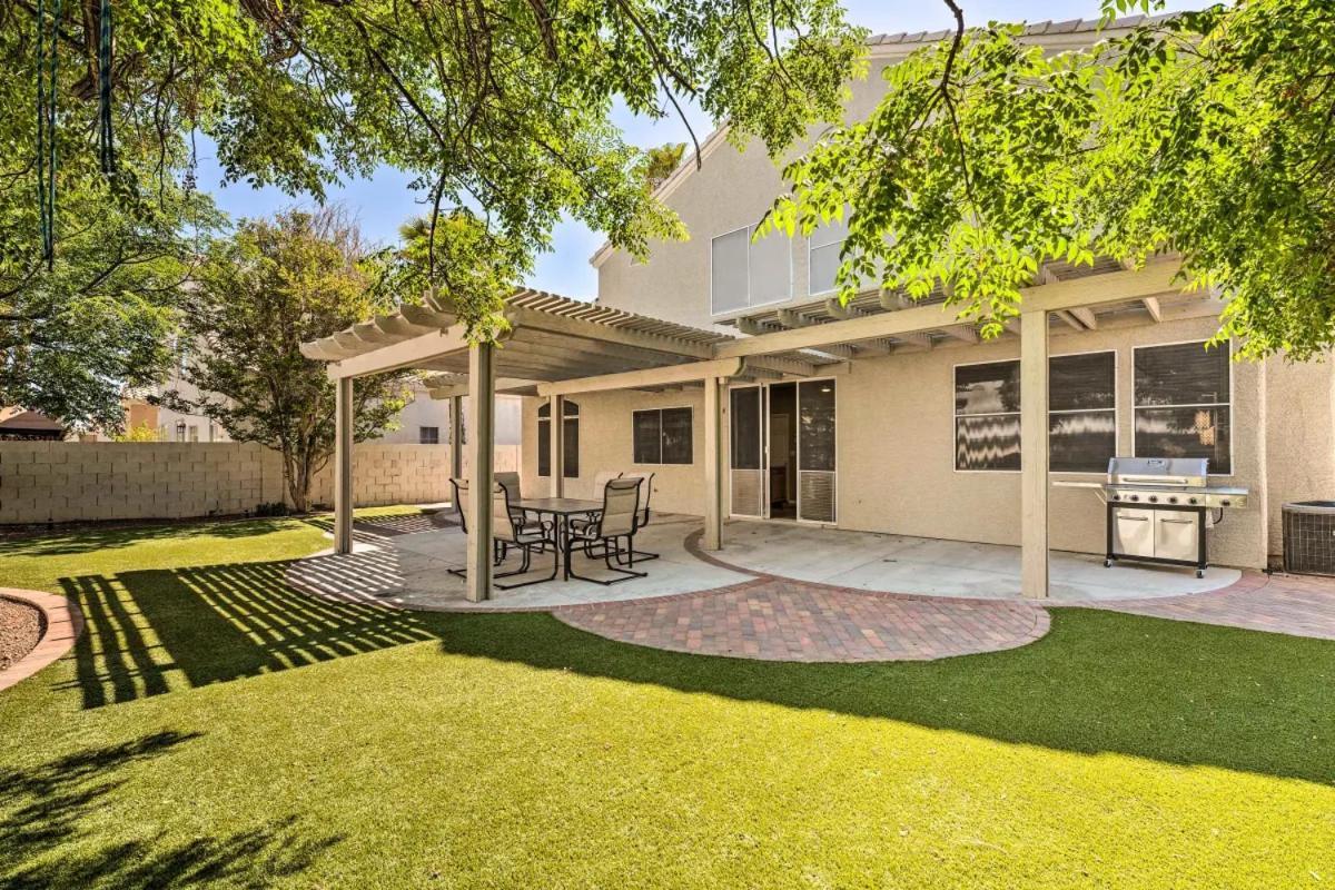 A Beautiful House With Hot Tub, Grill & Games! Villa Las Vegas Buitenkant foto