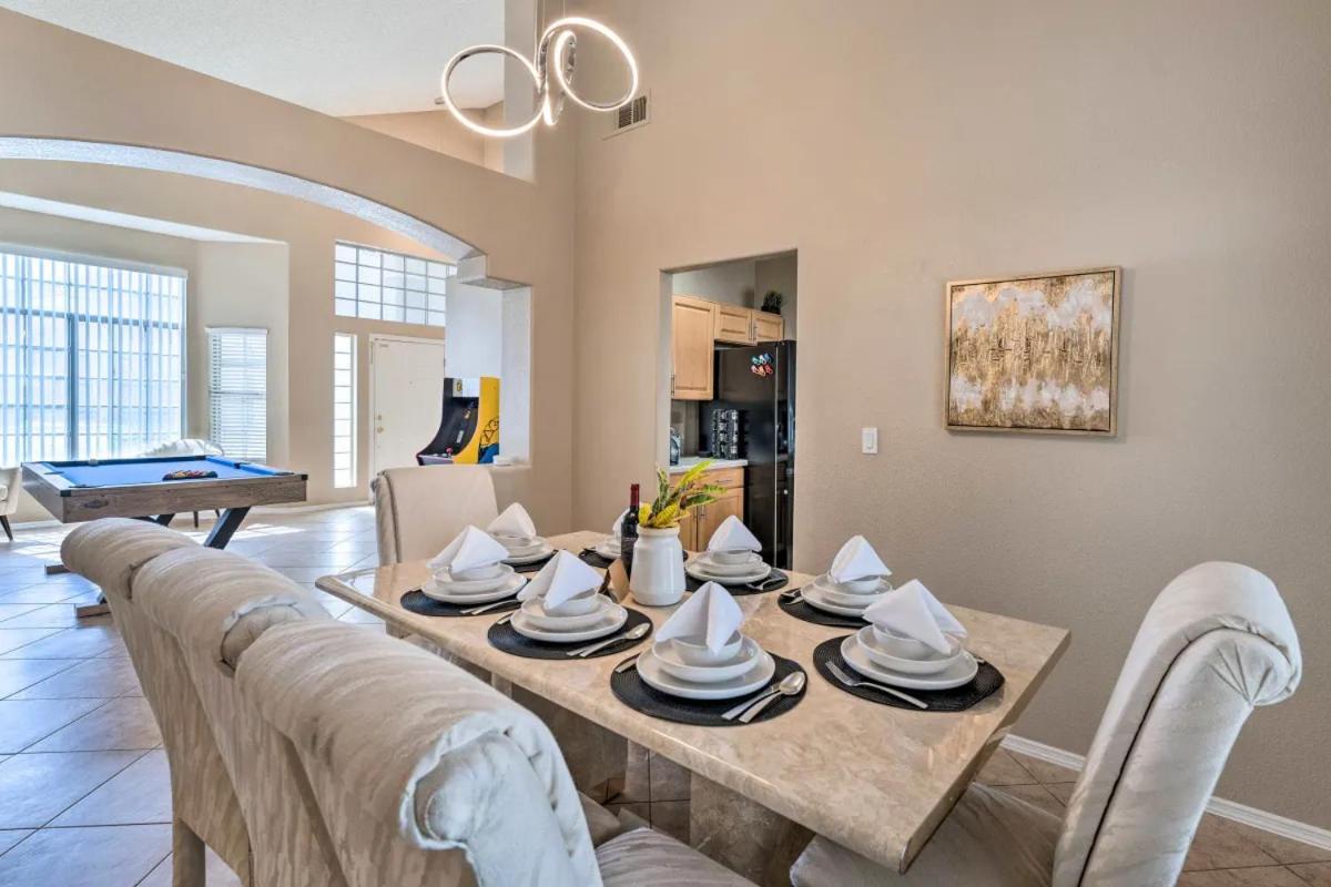 A Beautiful House With Hot Tub, Grill & Games! Villa Las Vegas Buitenkant foto